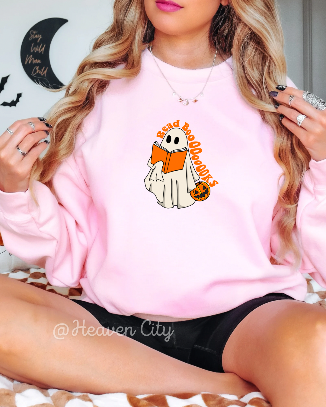 Read Boo00ks Crewneck