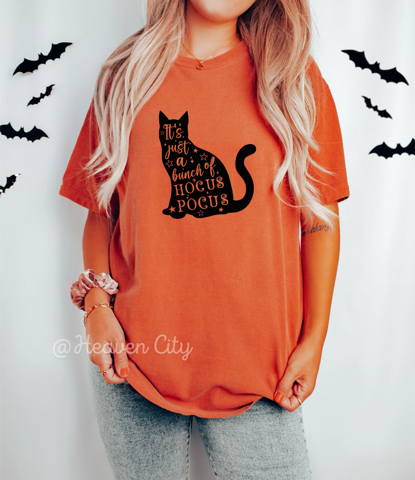 It's Just A Bunch Hocus Pocus Graphic Tee