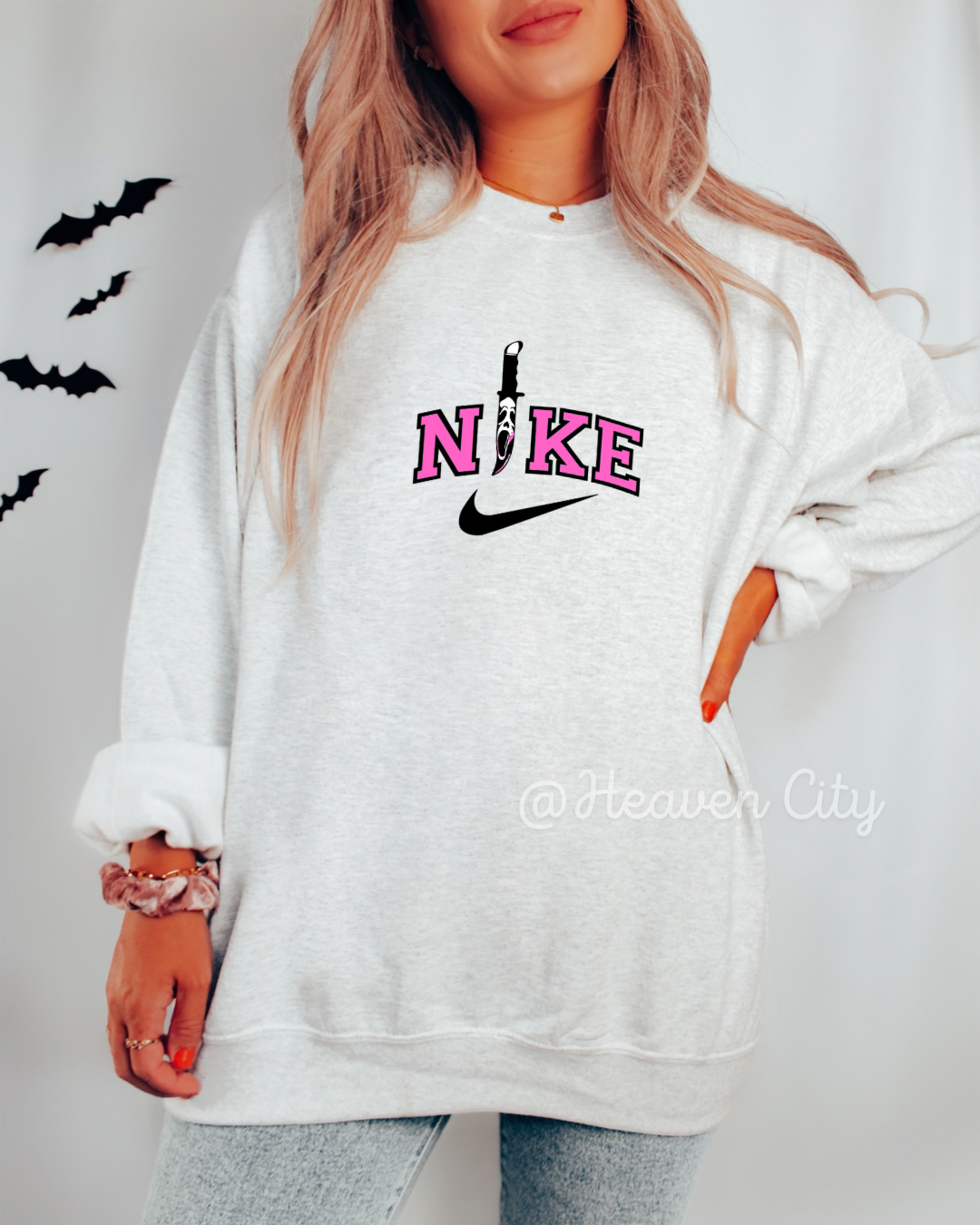Scream Knife Crewneck