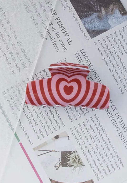 Retro Heart Claw Clip